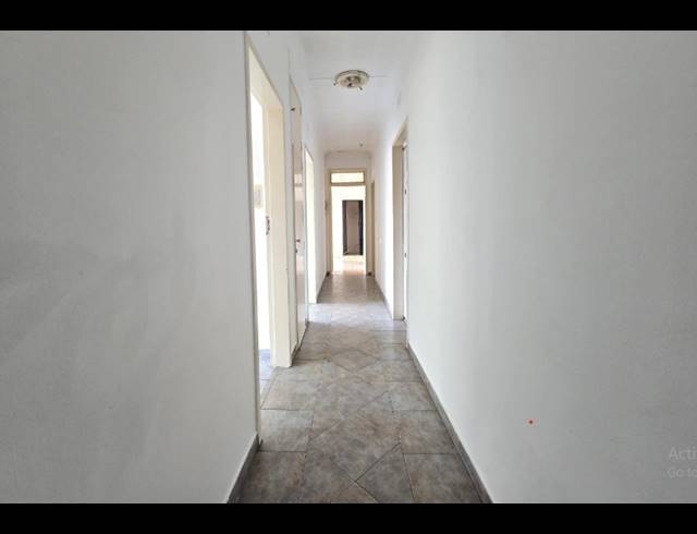 3 BEDROOM FREEHOLD FOR SALE IN RIDGEWAY